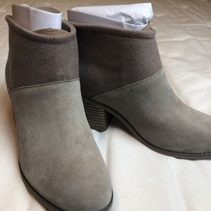 TOMS Lacy Suede Bootie